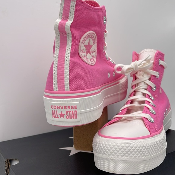 Converse WMNS A07141C CTAS LIFT HI
OOPS PINK/OOPS PINK Platforms Sneakers - Picture 9 of 16